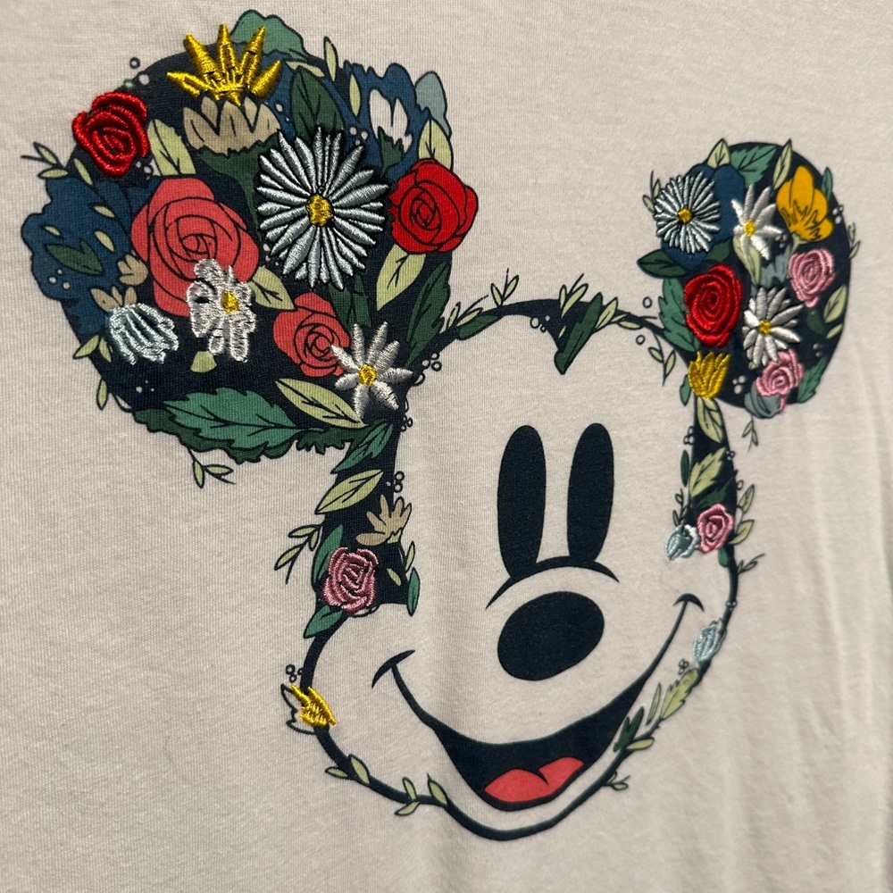 Embroidered Disney Mickey Mouse tee